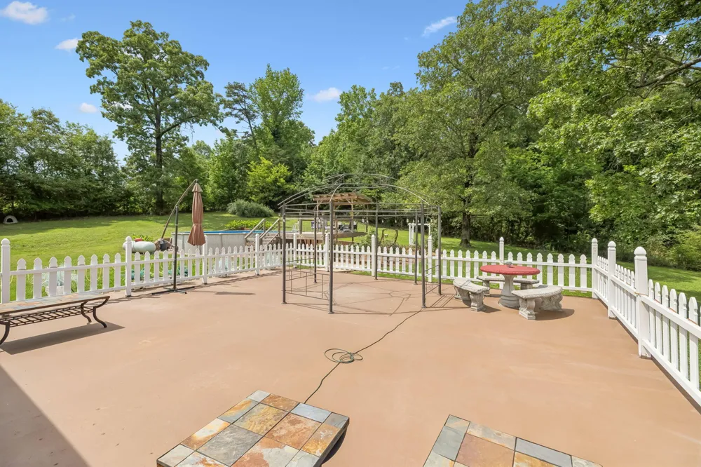 6368 County Road 93 Bryant, AL 35958