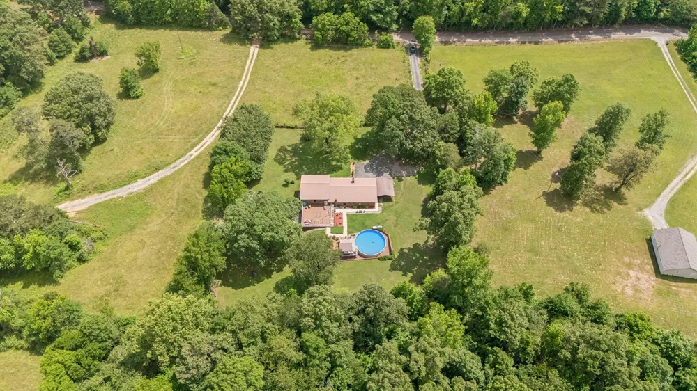 6368 County Road 93 Bryant, AL 35958