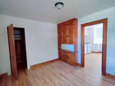 360 W Hume Avenue Muskegon Heights, MI 49444