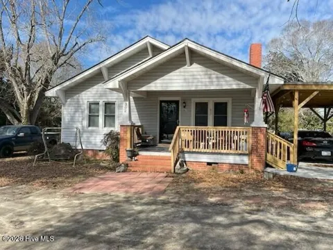 302 W Wilmington Street