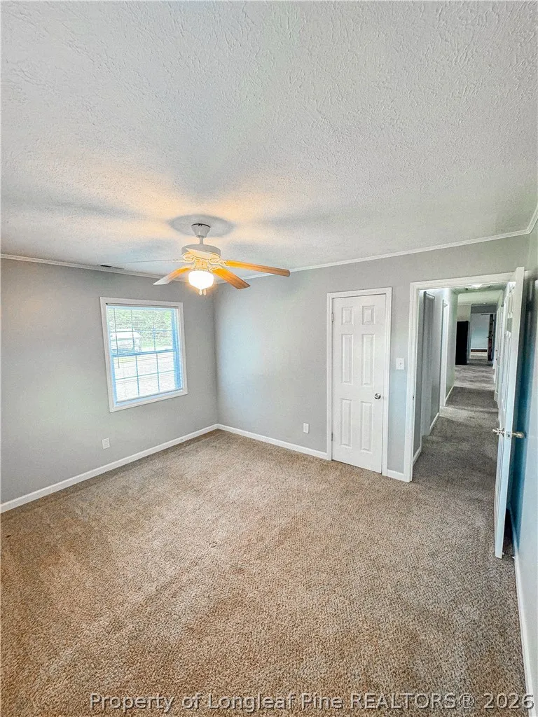 2879 County Line Road St Pauls, NC 28384