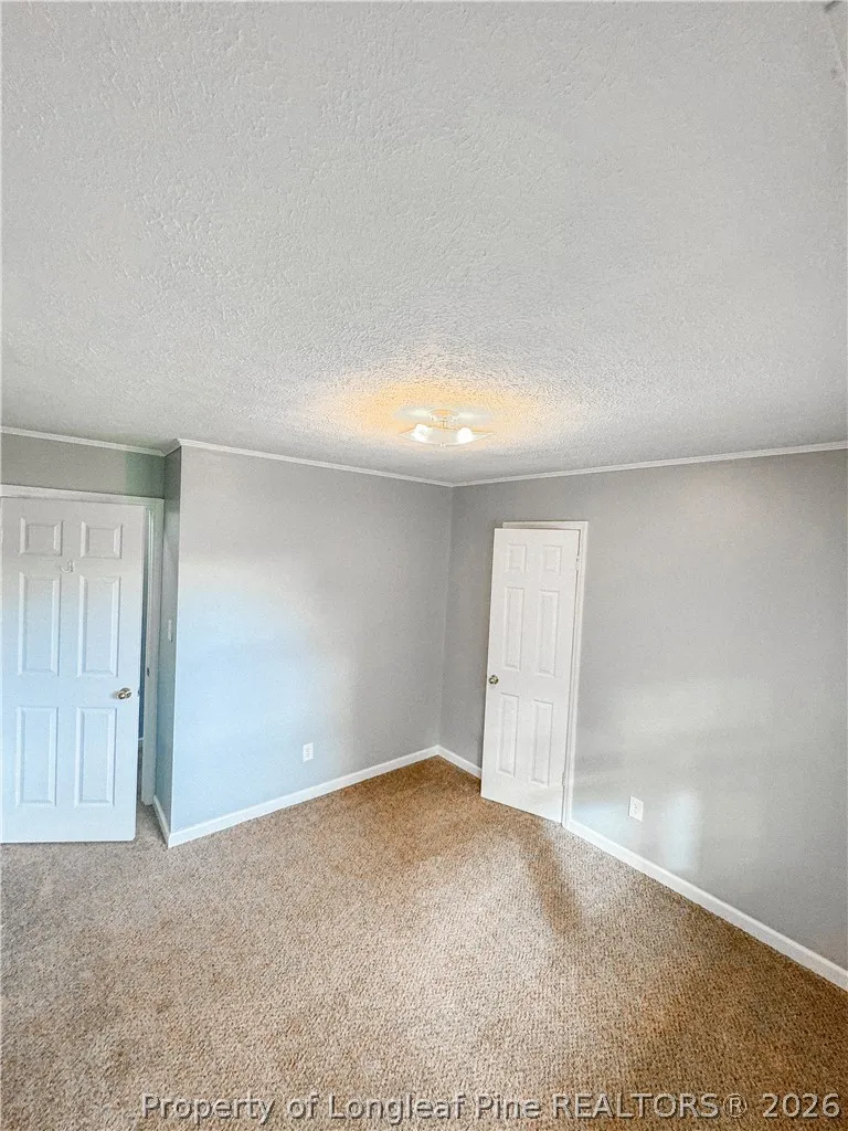 2879 County Line Road St Pauls, NC 28384