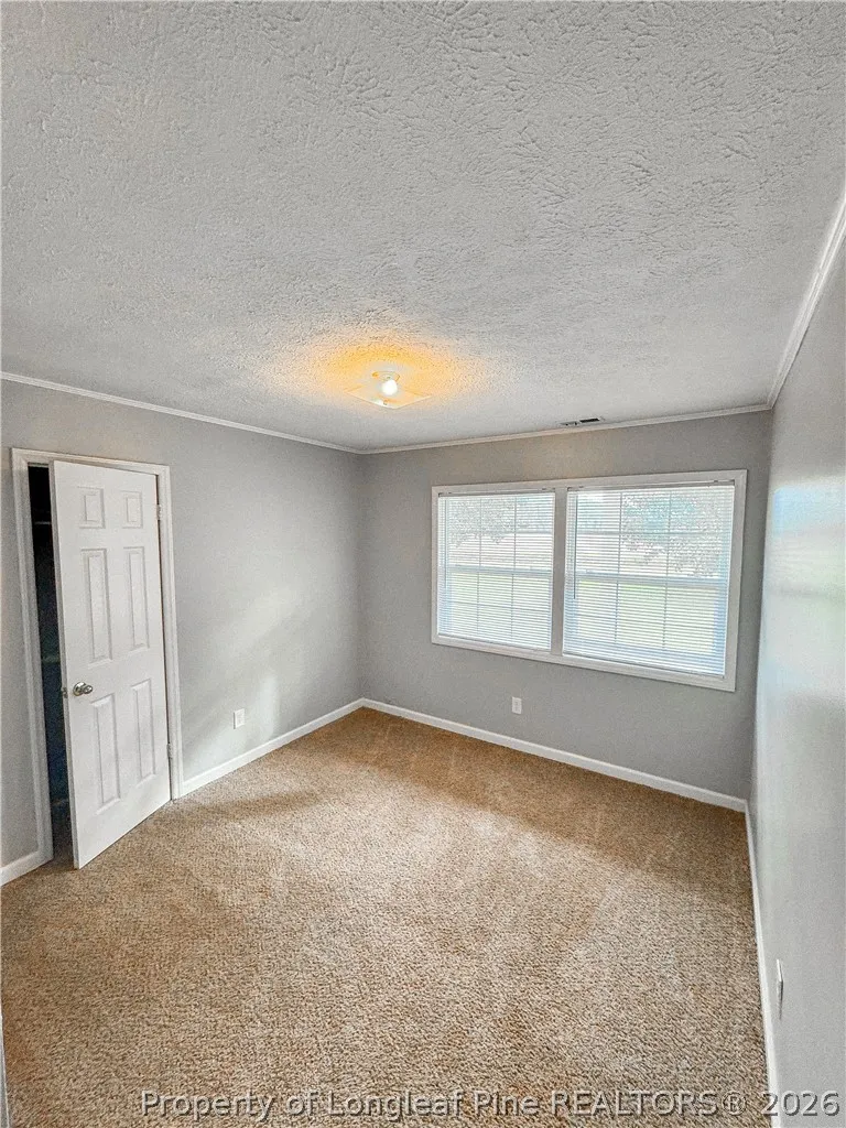 2879 County Line Road St Pauls, NC 28384