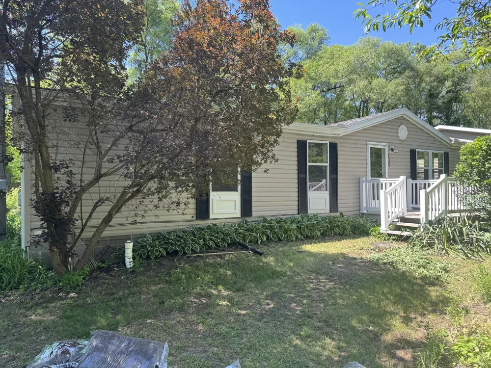 139 Pasadena Avenue Bedford Charter Township, MI 49017