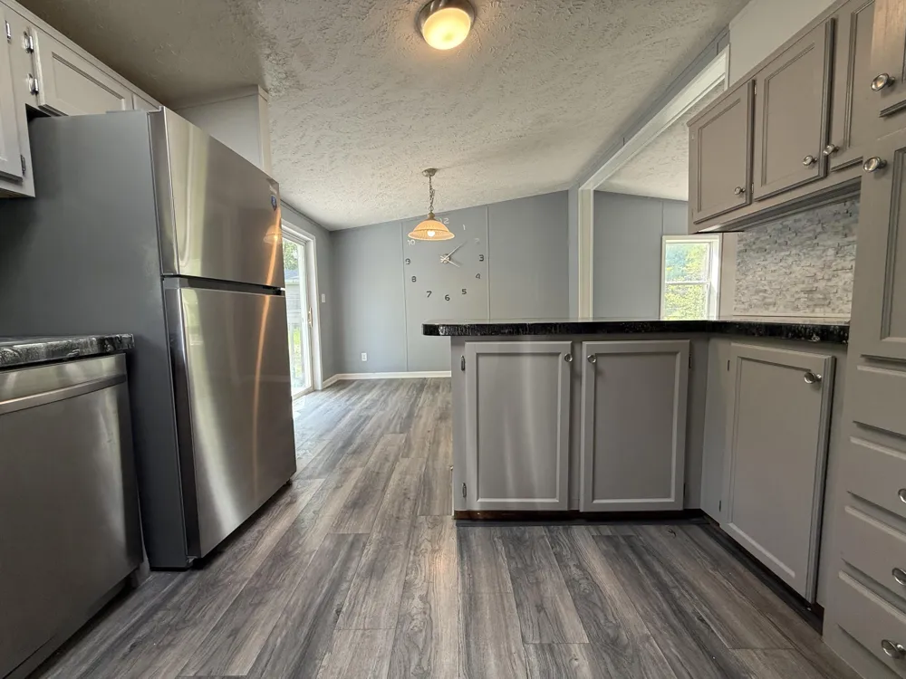 139 Pasadena Avenue Bedford Charter Township, MI 49017