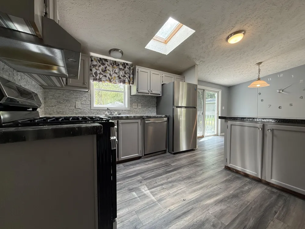 139 Pasadena Avenue Bedford Charter Township, MI 49017