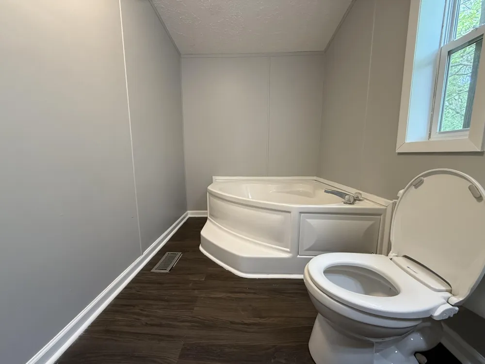 139 Pasadena Avenue Bedford Charter Township, MI 49017