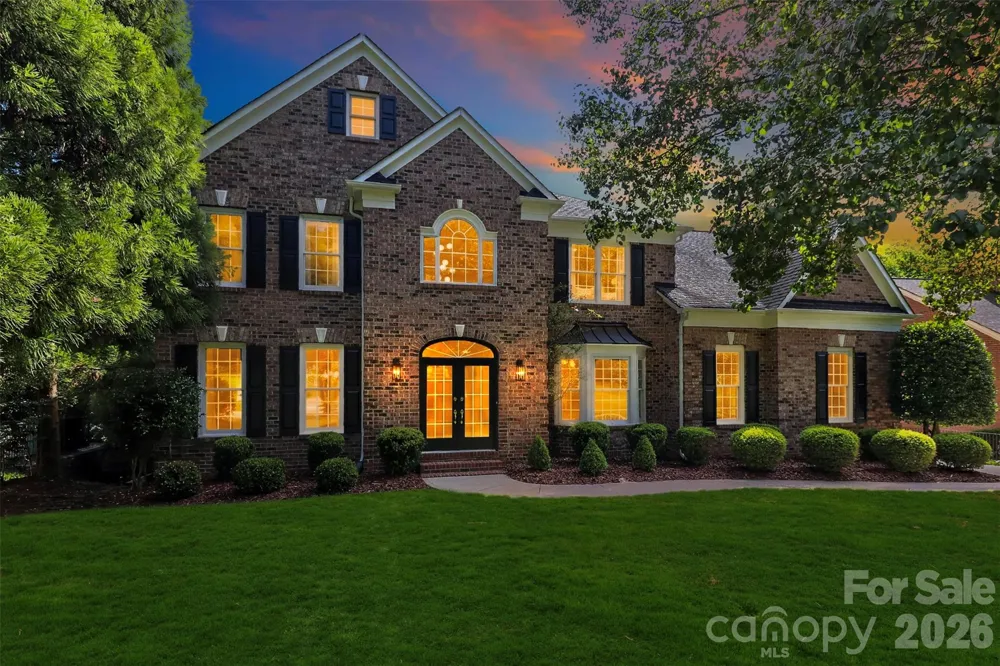 2307 Keara Way