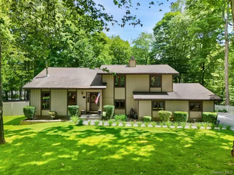 90 Timberlane Court