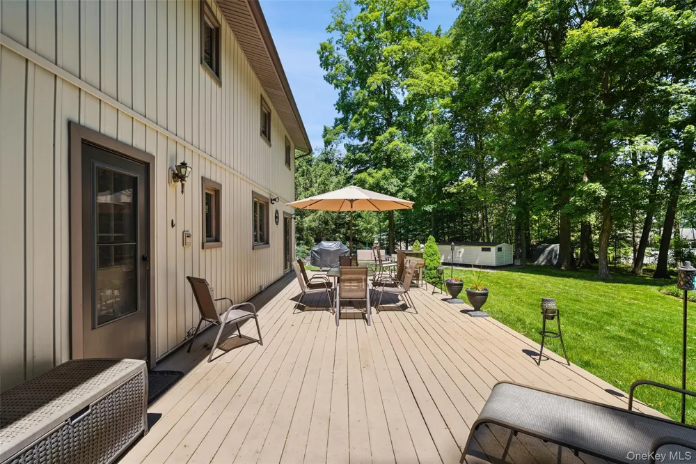 90 Timberlane Court Yorktown Heights, NY 10598
