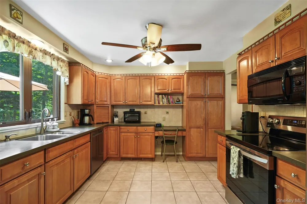 90 Timberlane Court Yorktown Heights, NY 10598