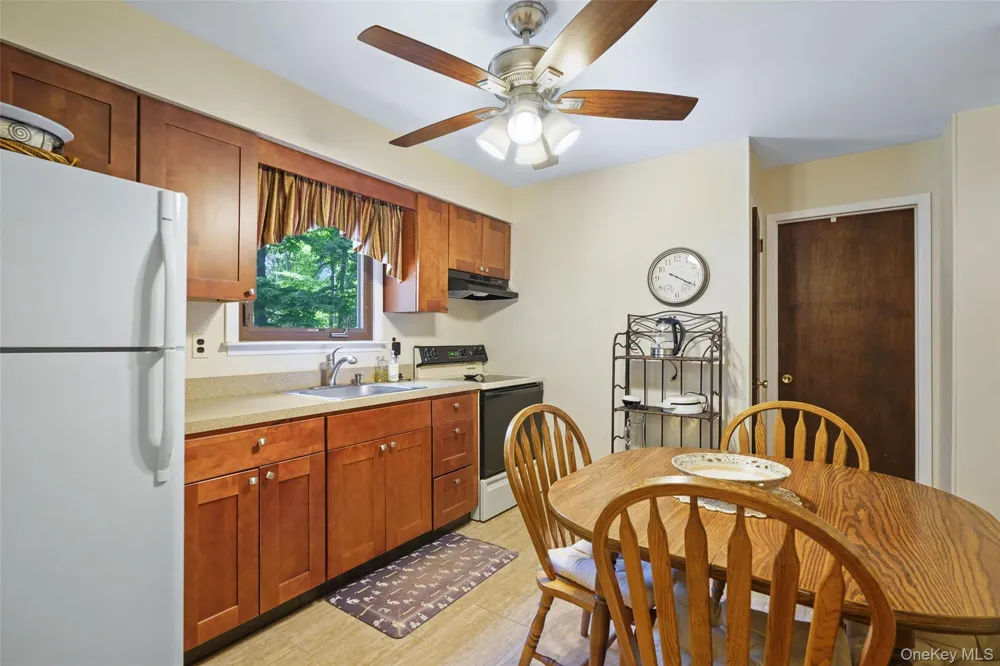 90 Timberlane Court Yorktown Heights, NY 10598