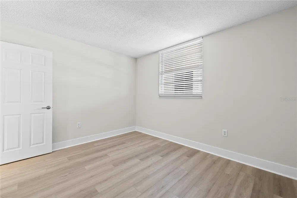 7425 BAY ISLAND DRIVE S #104 South Pasadena, FL 33707