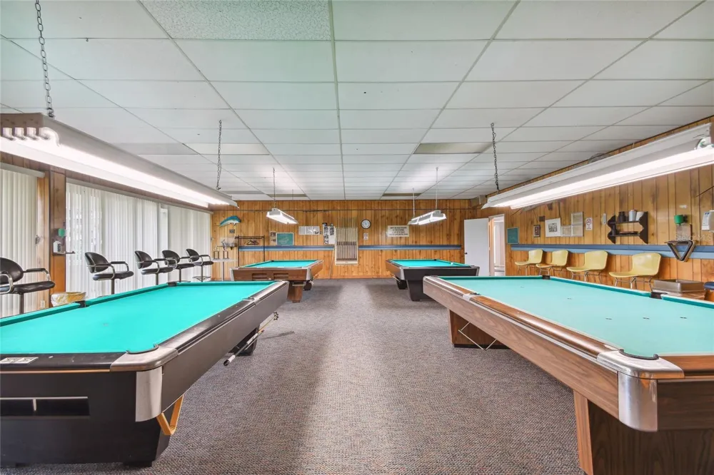 7425 BAY ISLAND DRIVE S #104 South Pasadena, FL 33707