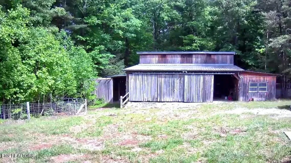 188 Dalton Branch Rd Tellico Plains, TN 37385