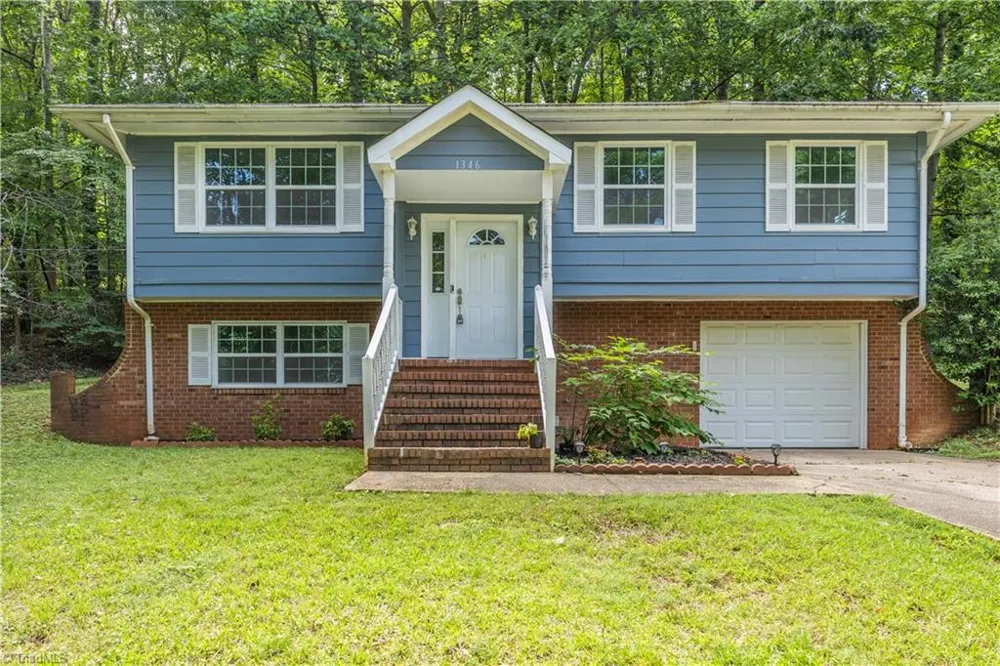 1346 Harvest Circle Asheboro, NC 27203