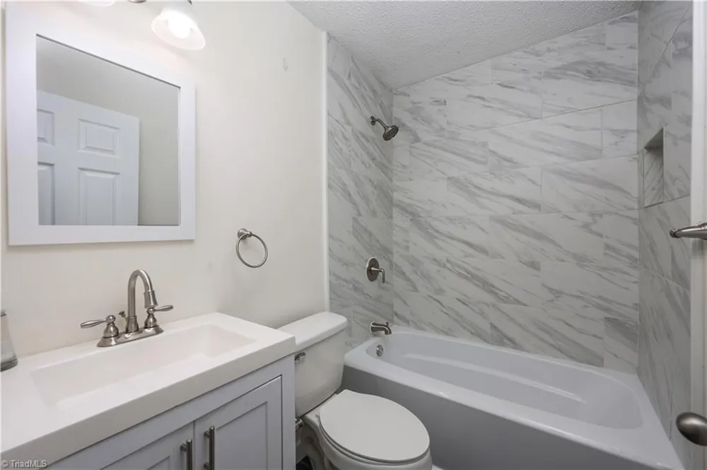 1346 Harvest Circle Asheboro, NC 27203