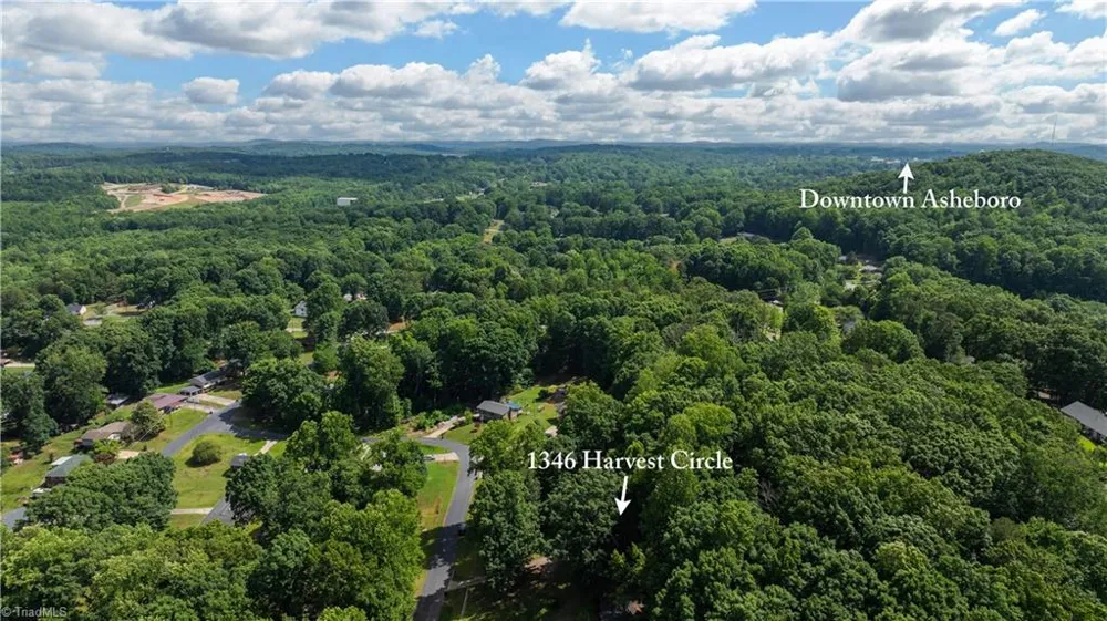 1346 Harvest Circle Asheboro, NC 27203