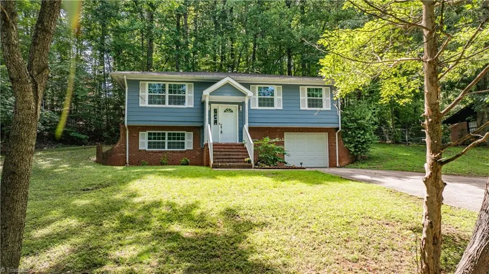 1346 Harvest Circle Asheboro, NC 27203
