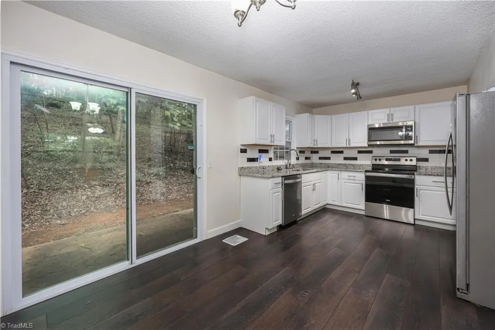 1346 Harvest Circle Asheboro, NC 27203