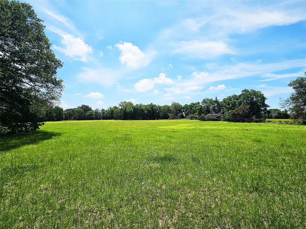 13 Fm 39 S Groesbeck, TX 76642