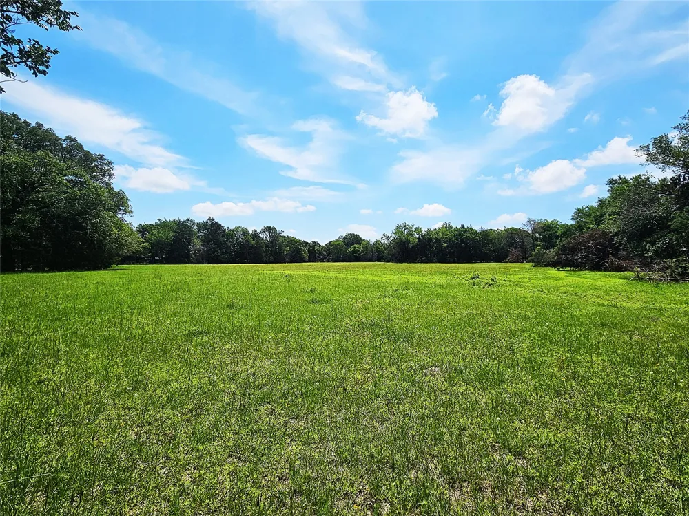13 Fm 39 S Groesbeck, TX 76642