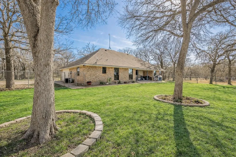 1325 Katy Road Elm Mott, TX 76640