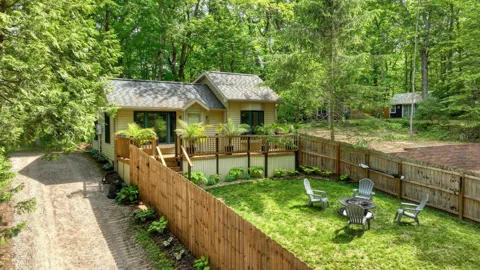 2114 Timber Lane