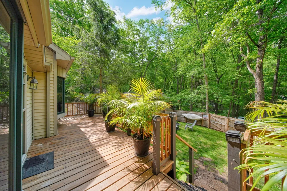 2114 Timber Lane Brooklyn, MI 49230