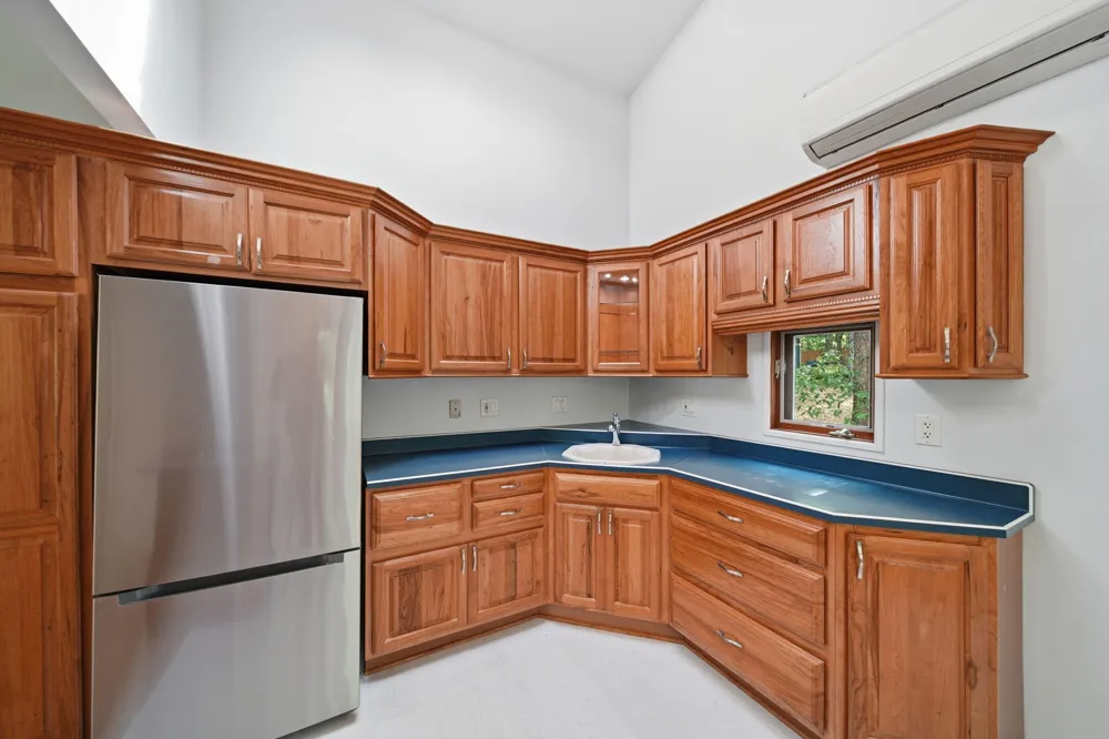 2114 Timber Lane Brooklyn, MI 49230