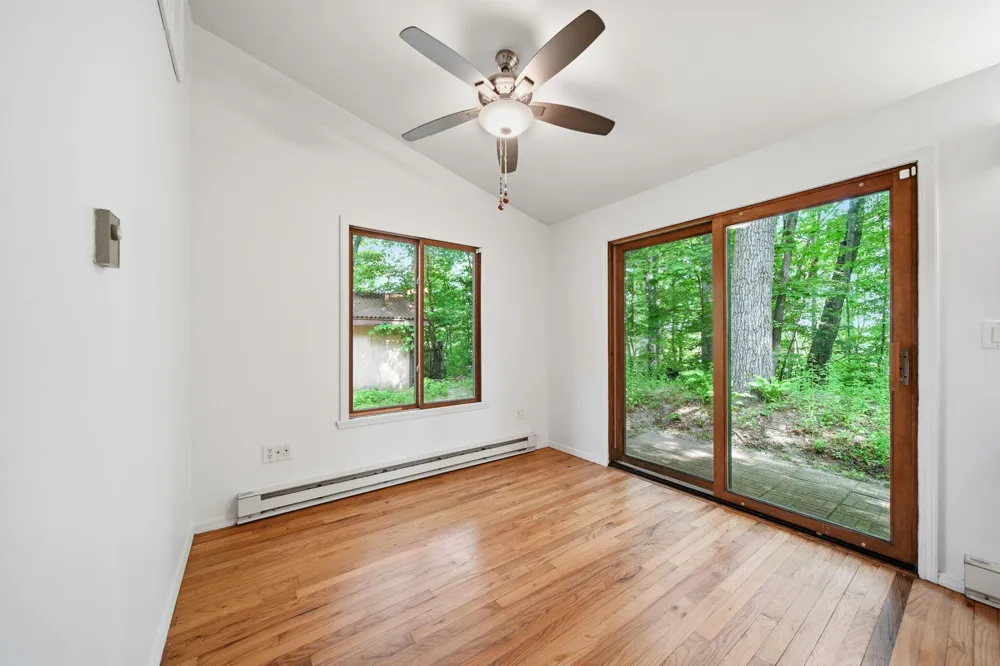 2114 Timber Lane Brooklyn, MI 49230