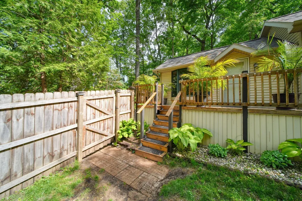 2114 Timber Lane Brooklyn, MI 49230