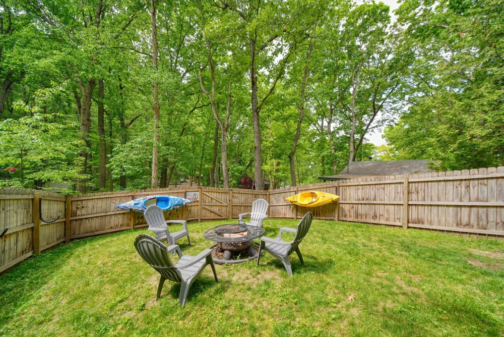 2114 Timber Lane Brooklyn, MI 49230