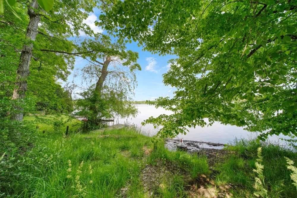 2114 Timber Lane Brooklyn, MI 49230