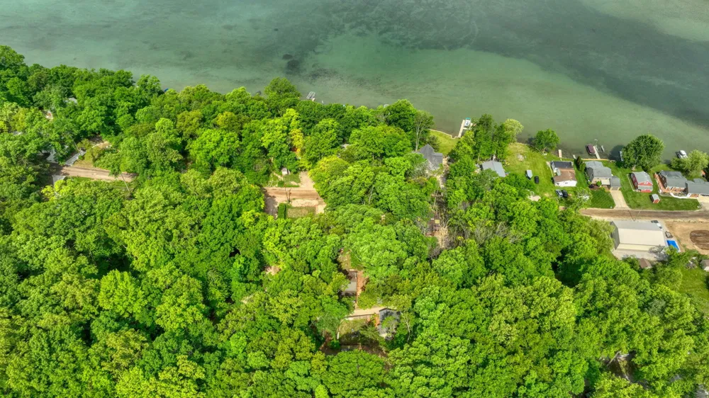 2114 Timber Lane Brooklyn, MI 49230