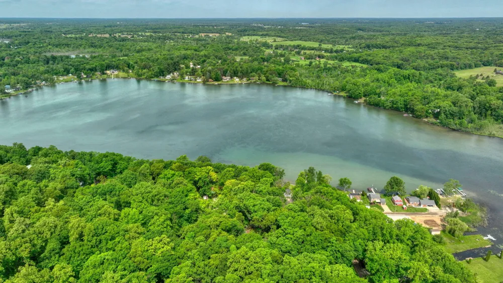 2114 Timber Lane Brooklyn, MI 49230