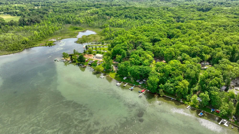2114 Timber Lane Brooklyn, MI 49230