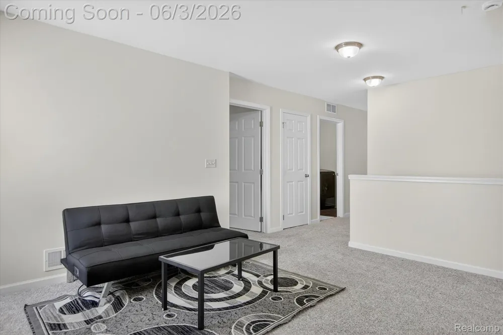 58676 Losino Drive Lyon Charter Township, MI 48178