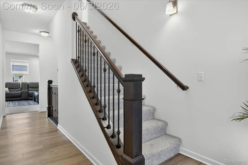 58676 Losino Drive Lyon Charter Township, MI 48178