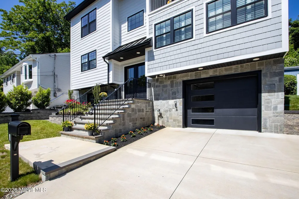 30 Bay Street Highlands, NJ 07732