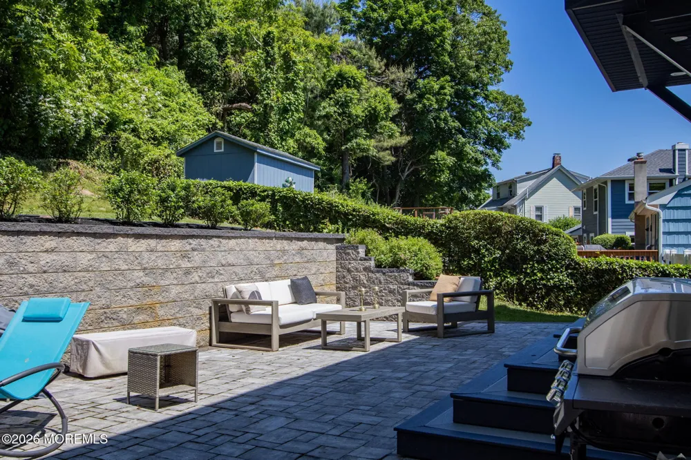 30 Bay Street Highlands, NJ 07732