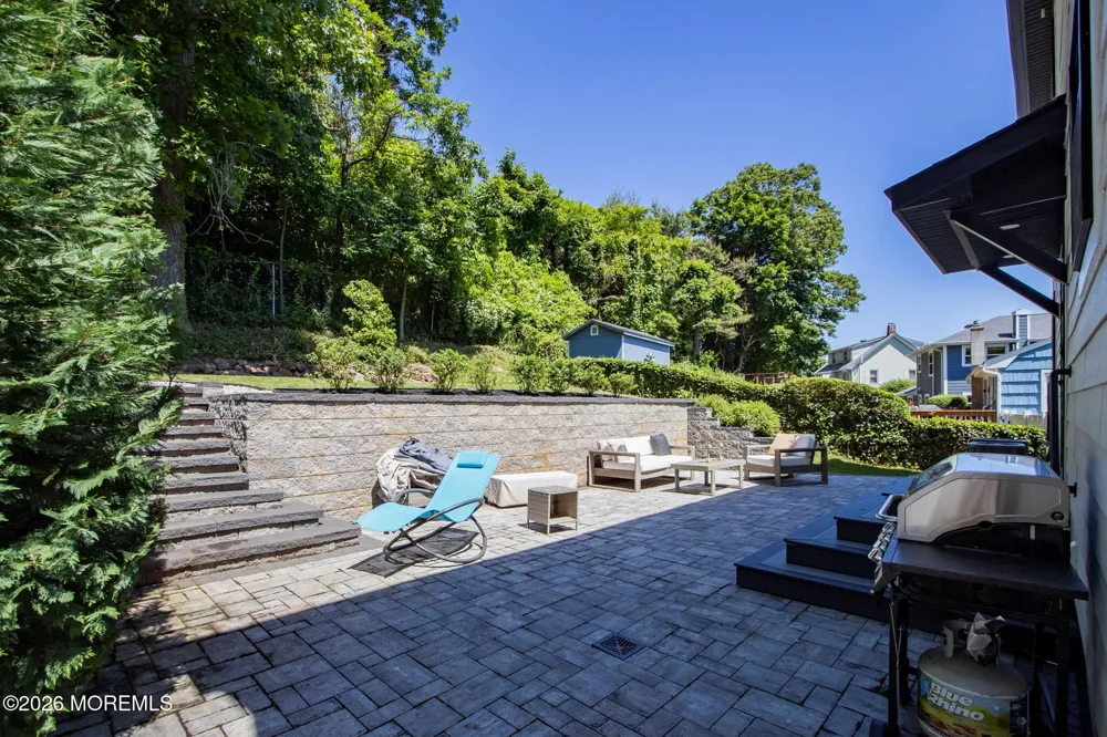 30 Bay Street Highlands, NJ 07732