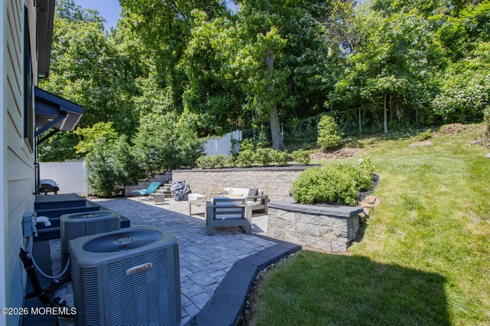 30 Bay Street Highlands, NJ 07732