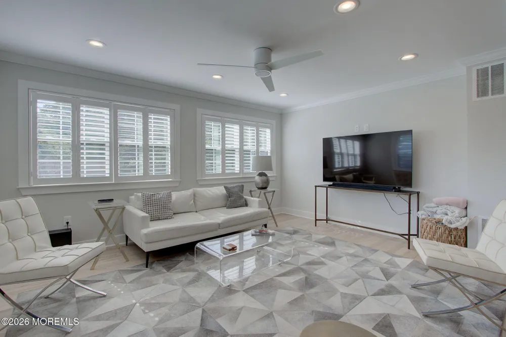 30 Bay Street Highlands, NJ 07732