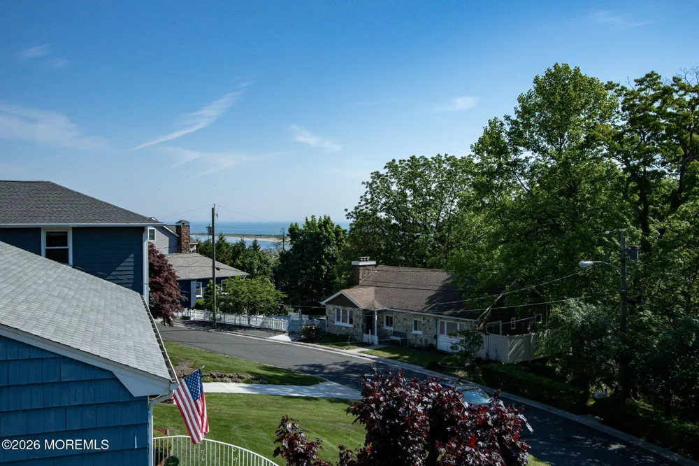 30 Bay Street Highlands, NJ 07732