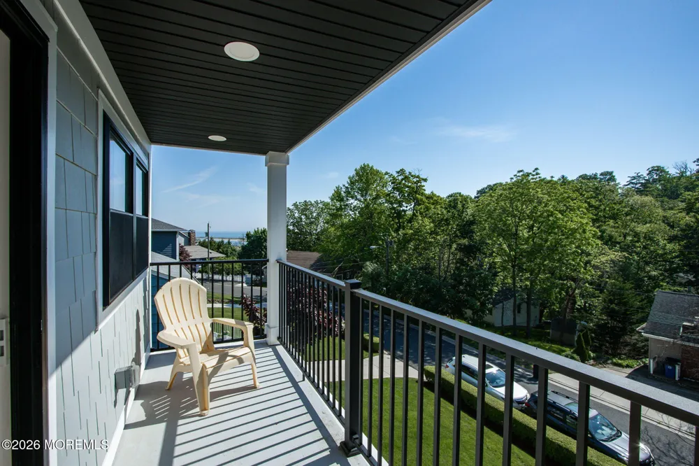 30 Bay Street Highlands, NJ 07732