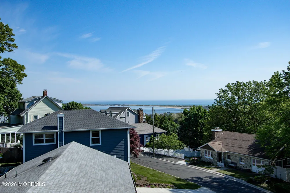 30 Bay Street Highlands, NJ 07732