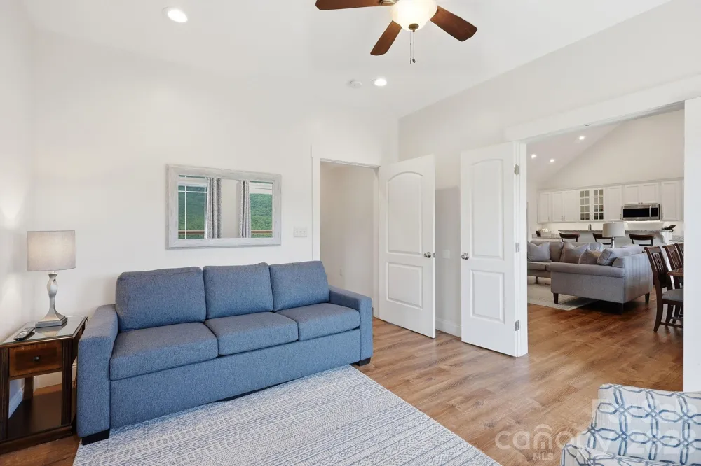 229 JD TRAIL Candler, NC 28715