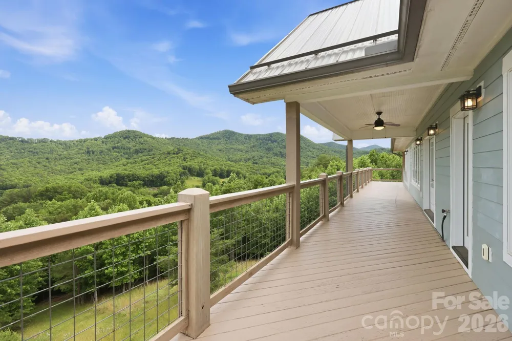 229 JD TRAIL Candler, NC 28715