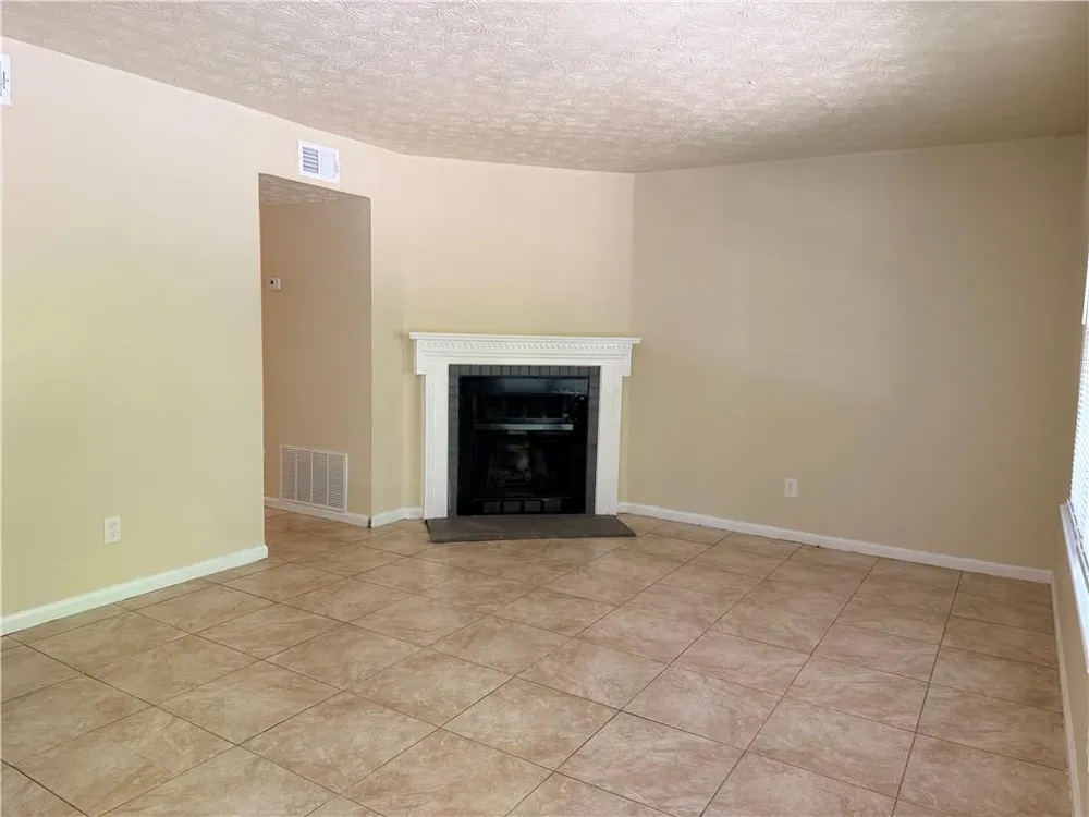 728 Burnt Creek Drive NW #B Lilburn, GA 30047
